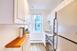 539 Lloyd Ave, Providence, RI 02906 - Photo 17