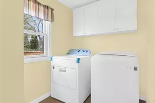 26 Anthony St, Warwick, RI 02886 - Photo 17