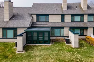 2 Stevenson Way, Narragansett, RI 02882 - Photo 15