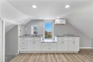 43 Jenkins St, Providence, RI 02906 - Photo 13