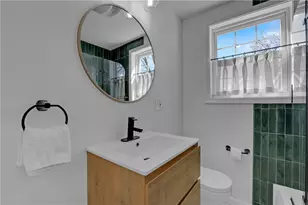 42 Victoria Ave, Cranston, RI 02920 - Photo 13