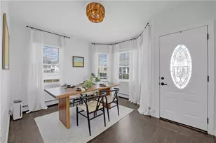 42 Victoria Ave, Cranston, RI 02920 - Photo 3