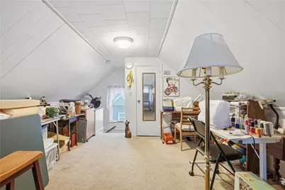 26 Pembroke Avenue, Pawtucket, RI 02860 - Photo 21