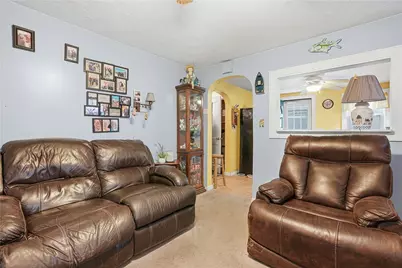 26 Pembroke Avenue, Pawtucket, RI 02860 - Photo 7