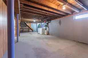 47 Amsterdam Ave, Warwick, RI 02889 - Photo 35