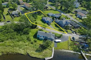 117 Circuit Dr, Narragansett, RI 02882 - Photo 9