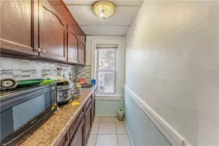 115 Hughes Ave, Pawtucket, RI 02861 - Photo 41