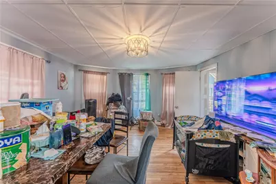 115 Hughes Avenue, Pawtucket, RI 02861 - Photo 15