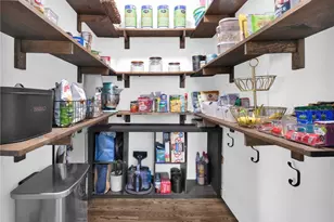 31 Plantation Dr, Tiverton, RI 02878 - Photo 15