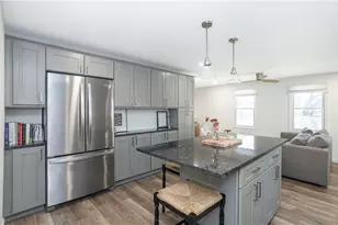 157 Duke St, East Greenwich, RI 02818 - Photo 17