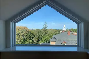 22 Mt Vernon St, Newport, RI 02840 - Photo 21