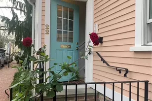 22 Mt Vernon St, Newport, RI 02840 - Photo 3