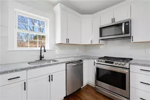 2 Birch St, Tiverton, RI 02878 - Photo 7