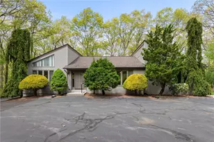 44 Whipple Rd, Smithfield, RI 02917 - Photo 3