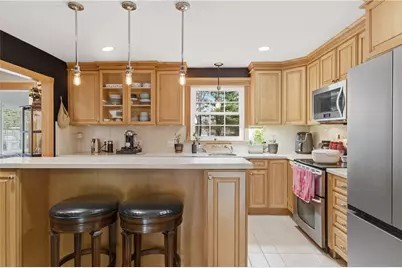 8 Crabapple Lane, Smithfield, RI 02828 - Photo 7