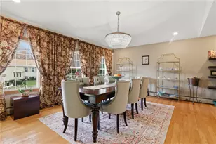 8 Crabapple Ln, Smithfield, RI 02828 - Photo 11