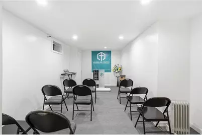 30 Pekin Street, Providence, RI 02908 - Photo 29