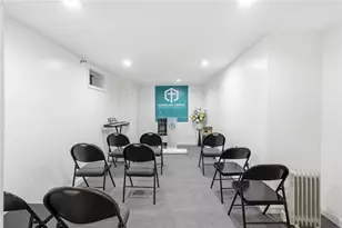 30 Pekin St, Providence, RI 02908 - Photo 29