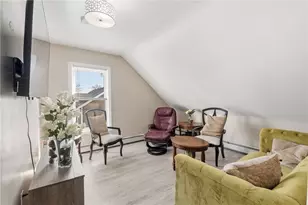 30 Pekin St, Providence, RI 02908 - Photo 17