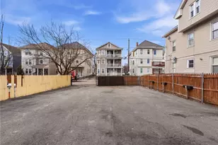 30 Pekin St, Providence, RI 02908 - Photo 3