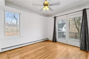 32 Cottage St, Johnston, RI 02919 - Photo 15