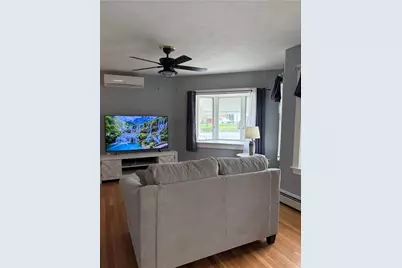 32 Cottage Street, Johnston, RI 02919 - Photo 9