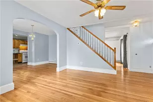 32 Cottage St, Johnston, RI 02919 - Photo 9