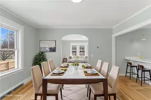 175 Oakland Ave, Cranston, RI 02910 - Photo 13