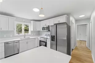 175 Oakland Ave, Cranston, RI 02910 - Photo 21