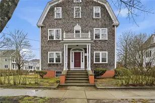 82 High St, Bristol, RI 02809 - Photo 1