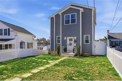 86 Ocean View Avenue, Swansea, MA 02777 - Photo 3