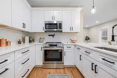 2907 Post Road #7, Warwick, RI 02886 - Photo 5