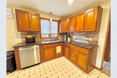 194 Progress Avenue, Providence, RI 02909 - Photo 9