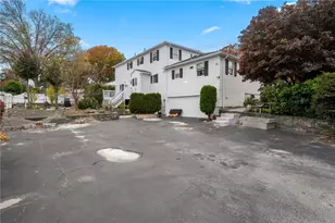 446 Budlong Rd, Cranston, RI 02920 - Photo 47