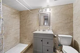 446 Budlong Rd, Cranston, RI 02920 - Photo 7