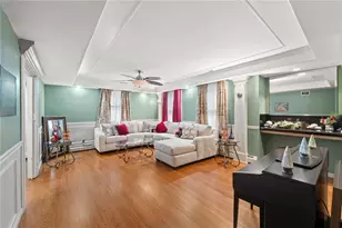 446 Budlong Rd, Cranston, RI 02920 - Photo 25