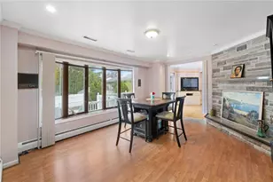 446 Budlong Rd, Cranston, RI 02920 - Photo 39