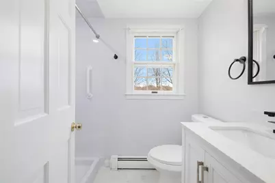 4 Longmeadow Avenue, Middletown, RI 02842 - Photo 21