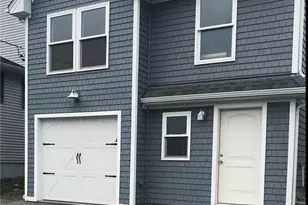 46 Follett Rd, Narragansett, RI 02882 - Photo 1