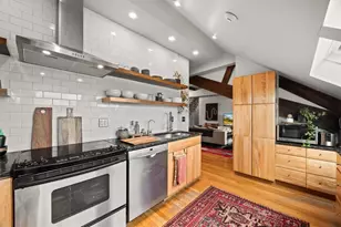 10 East St, Providence, RI 02906 - Photo 19