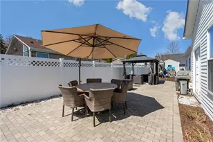53 Baycliff Dr, Warwick, RI 02818 - Photo 35