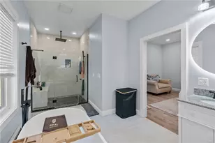 53 Baycliff Dr, Warwick, RI 02818 - Photo 23