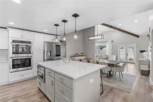 53 Baycliff Dr, Warwick, RI 02818 - Photo 7