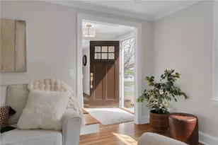 281 Spring Green Rd, Warwick, RI 02888 - Photo 9