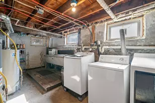 106 Norwood Ave, Cranston, RI 02905 - Photo 15