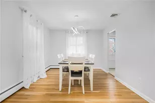 384 Valley Rd, Middletown, RI 02842 - Photo 9