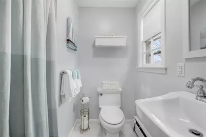 384 Valley Road, Middletown, RI 02842 - Photo 21