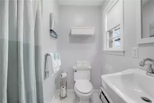 384 Valley Rd, Middletown, RI 02842 - Photo 21