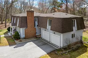 4 Intrepid Ln, Jamestown, RI 02835 - Photo 3