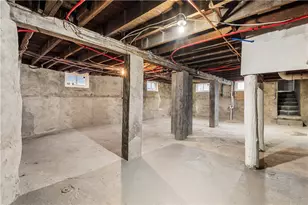 176 Reynolds Ave, Providence, RI 02905 - Photo 11